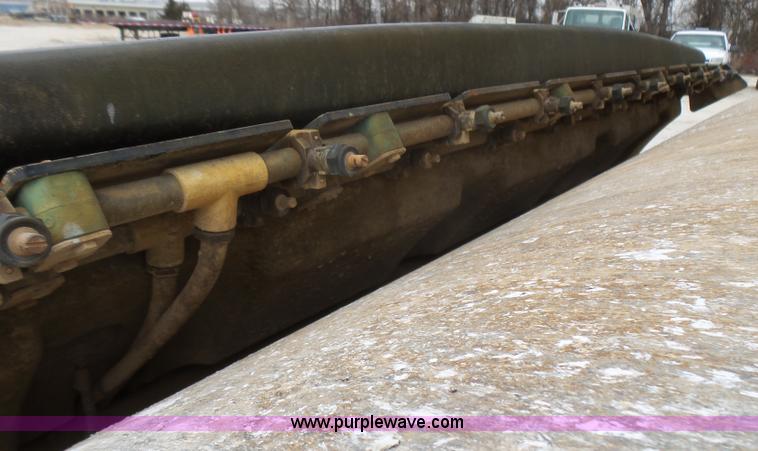 image for item L5430 2005 Ingersoll Rand DD-118HF double drum vibratory compactor