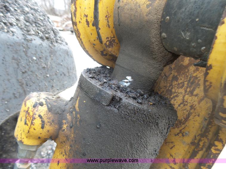 image for item L5432 2002 John Deere 410G backhoe