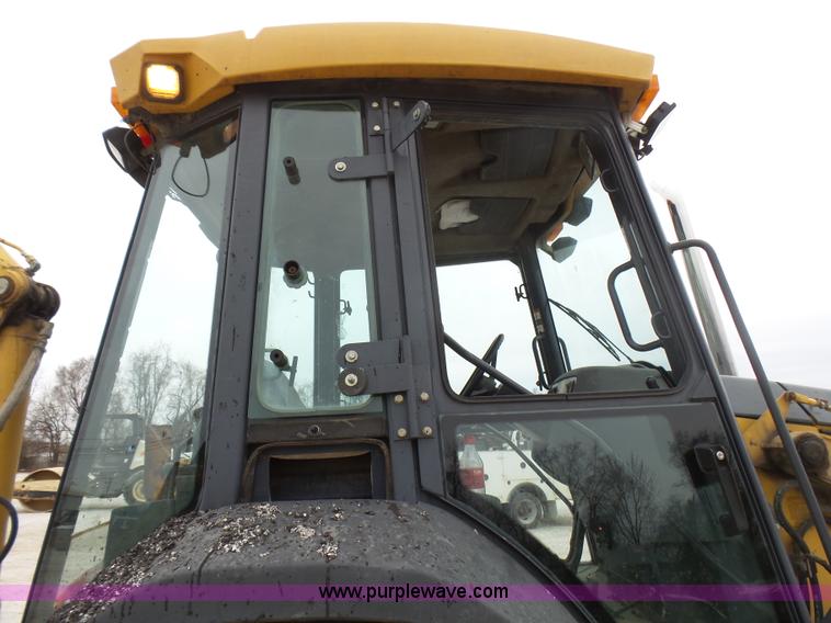 image for item L5432 2002 John Deere 410G backhoe