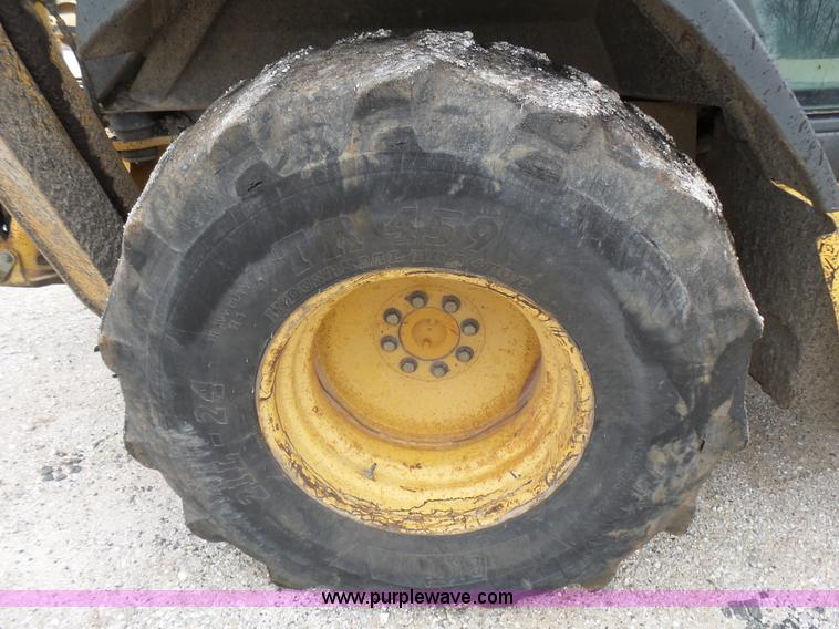 image for item L5432 2002 John Deere 410G backhoe