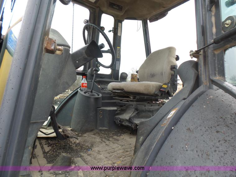 image for item L5432 2002 John Deere 410G backhoe