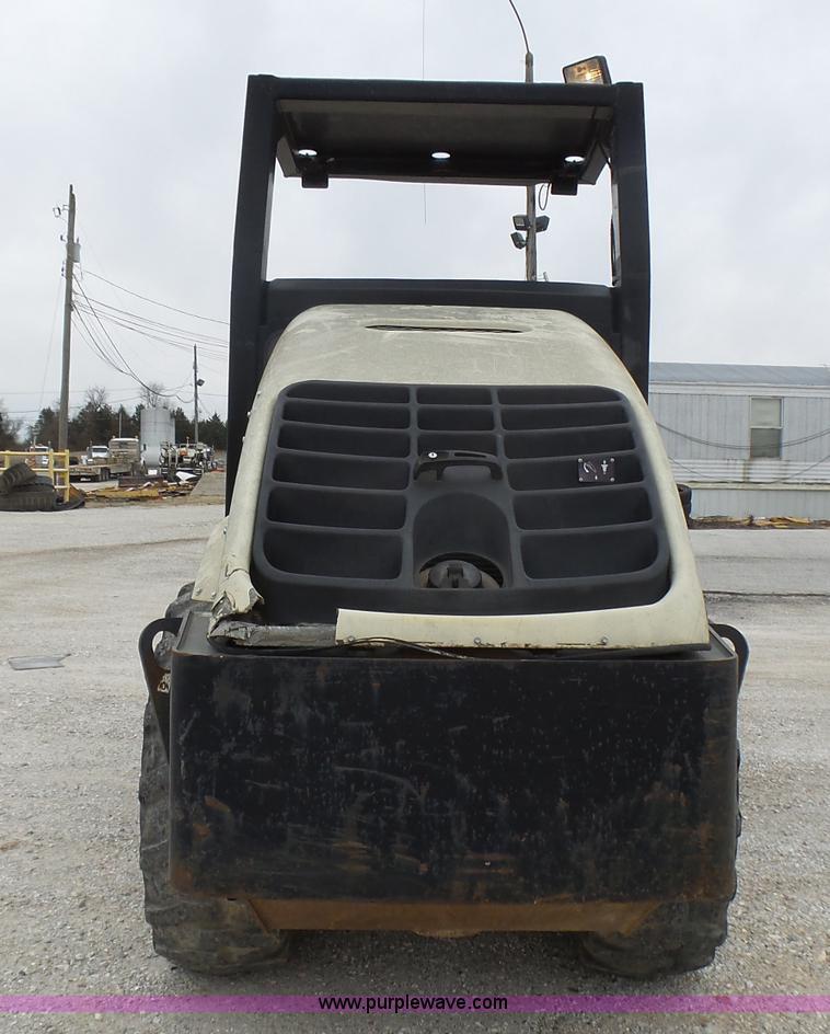 image for item L5433 2003 Ingersoll Rand SD-70DTF single drum vibratory roller