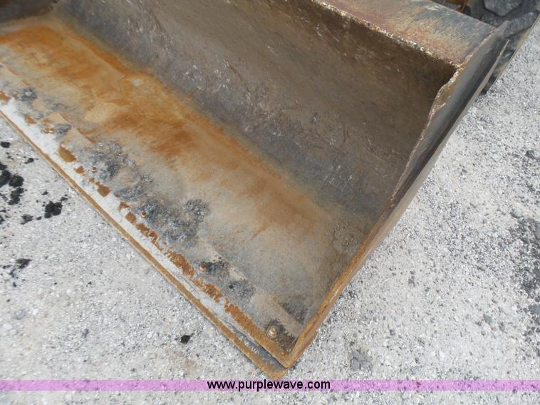 image for item L5434 2003 John Deere 310G backhoe