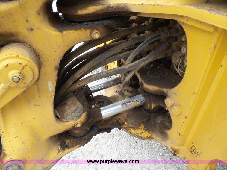 image for item L5434 2003 John Deere 310G backhoe