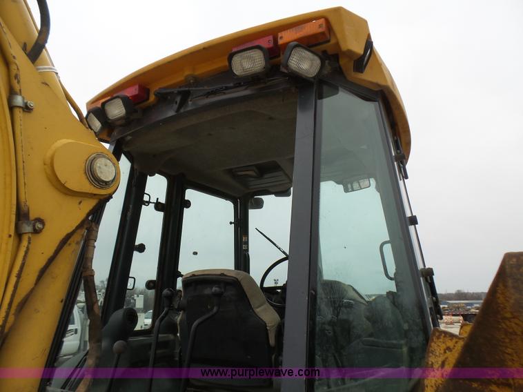 image for item L5434 2003 John Deere 310G backhoe