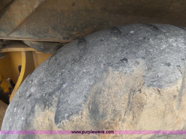 image for item L5434 2003 John Deere 310G backhoe