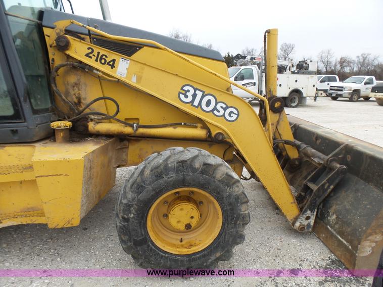 image for item L5434 2003 John Deere 310G backhoe