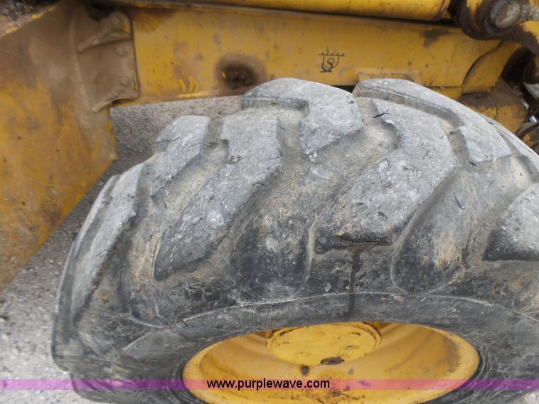 image for item L5434 2003 John Deere 310G backhoe