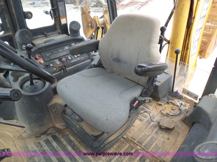 image for item L5434 2003 John Deere 310G backhoe