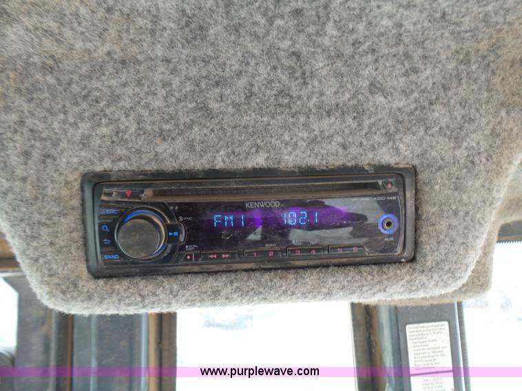 image for item L5434 2003 John Deere 310G backhoe