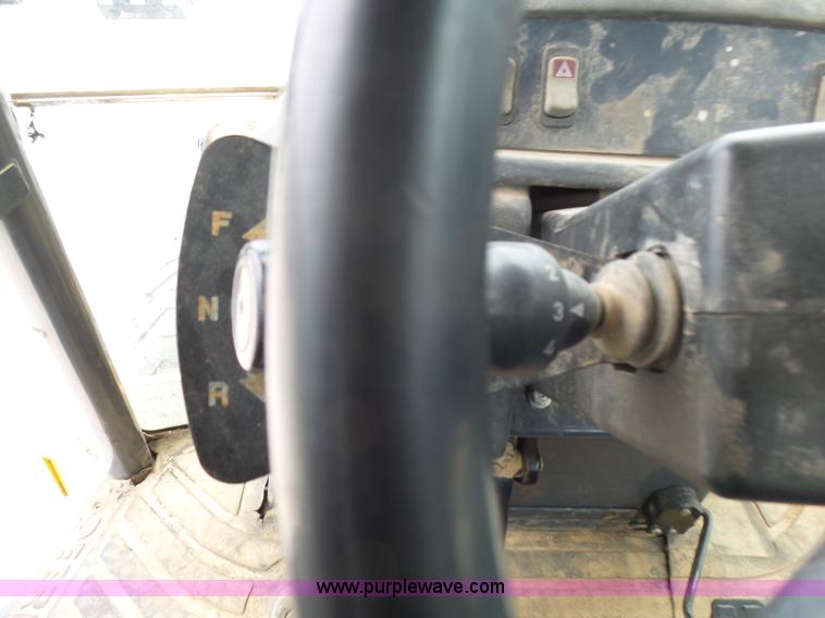 image for item L5434 2003 John Deere 310G backhoe