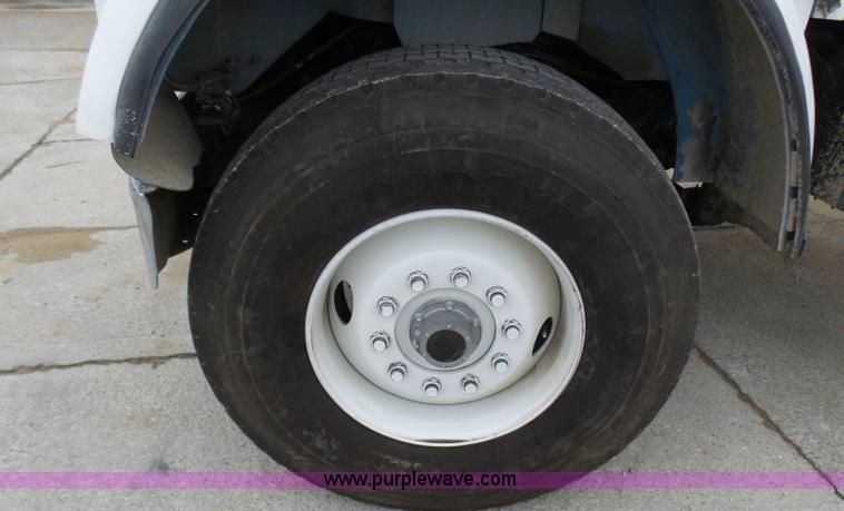 image for item L5435 1995 Kenworth W900B mixer truck