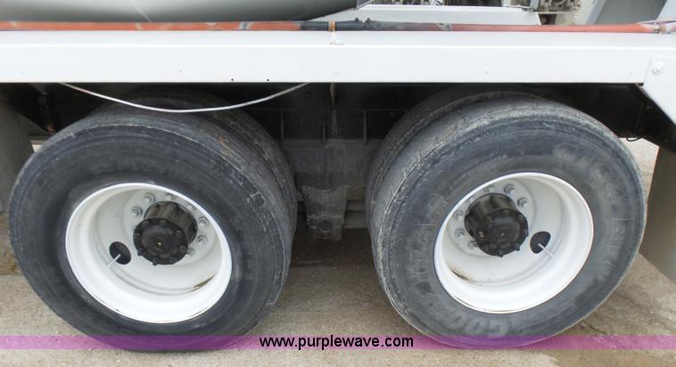 image for item L5435 1995 Kenworth W900B mixer truck