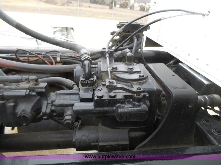 image for item L5435 1995 Kenworth W900B mixer truck