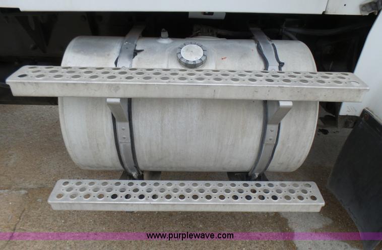 image for item L5435 1995 Kenworth W900B mixer truck