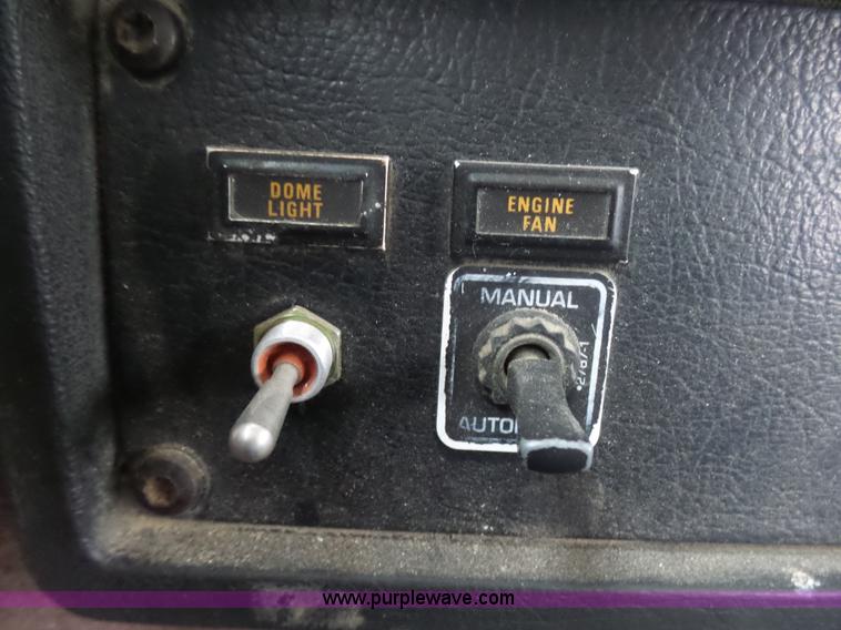 image for item L5435 1995 Kenworth W900B mixer truck