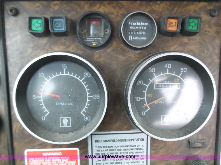 image for item L5435 1995 Kenworth W900B mixer truck