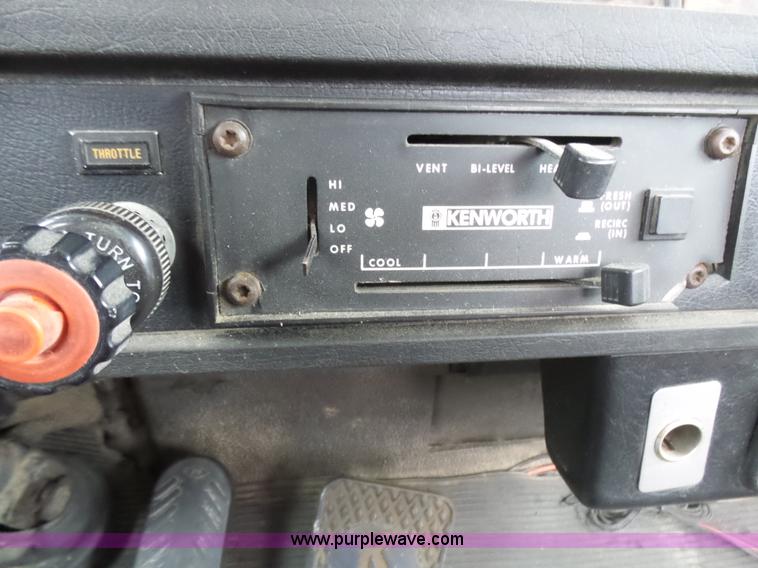 image for item L5435 1995 Kenworth W900B mixer truck