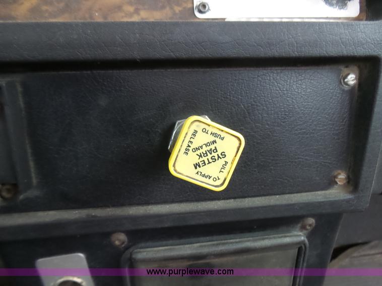 image for item L5435 1995 Kenworth W900B mixer truck