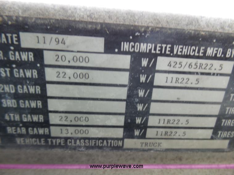 image for item L5435 1995 Kenworth W900B mixer truck