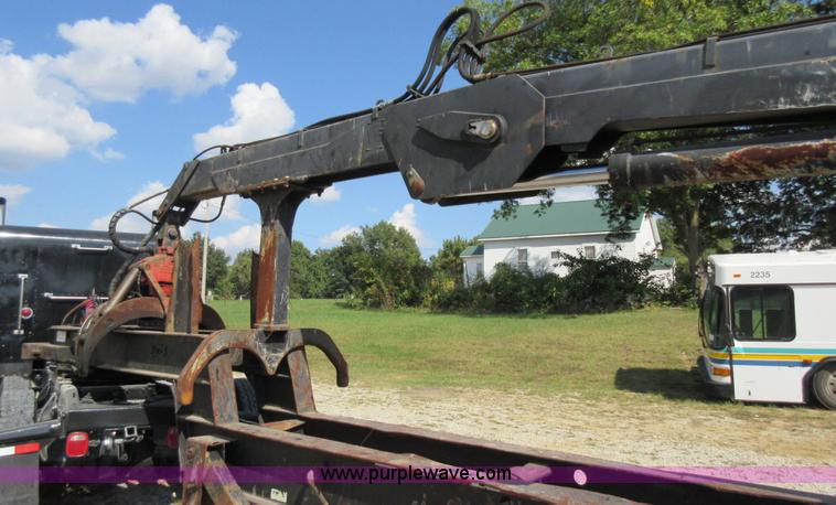 image for item L5438 1999 Prentice 210E log loader