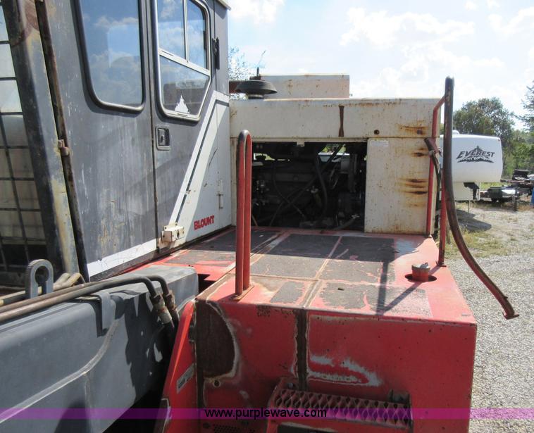 image for item L5438 1999 Prentice 210E log loader