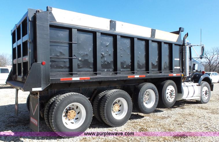 image for item L5583 1998 Kenworth T800 dump truck