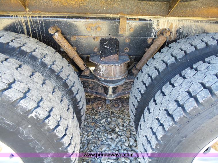 image for item L5583 1998 Kenworth T800 dump truck