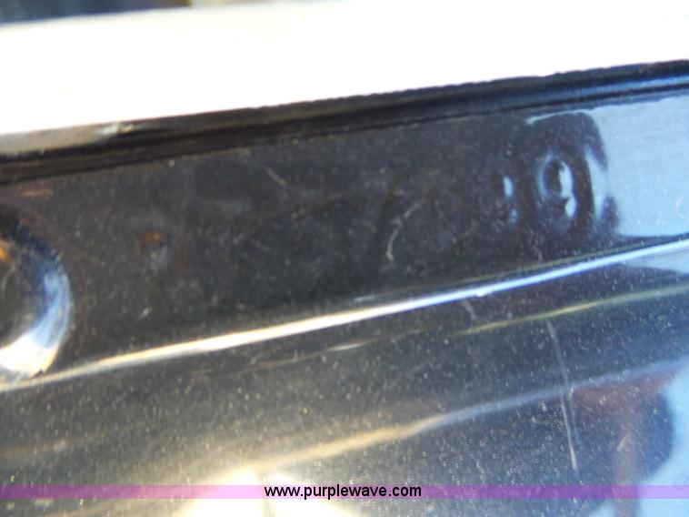 image for item L5583 1998 Kenworth T800 dump truck