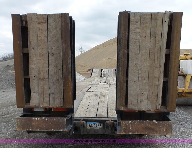 image for item L5586 1998 Trail Boss Paver Special drop deck trailer