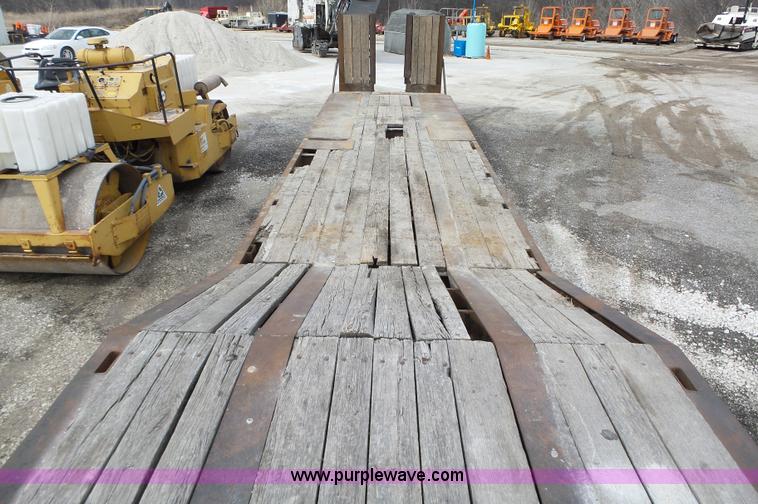image for item L5586 1998 Trail Boss Paver Special drop deck trailer
