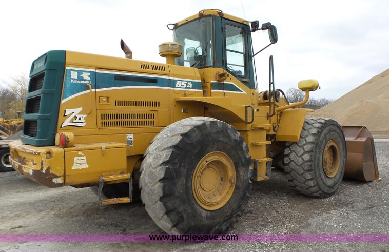 image for item L5587 1998 Kawasaki 85Z IV wheel loader