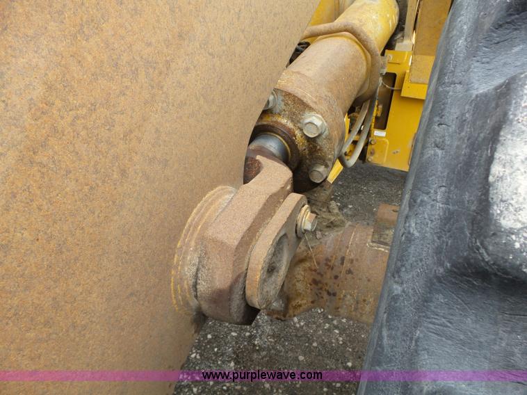 image for item L5587 1998 Kawasaki 85Z IV wheel loader