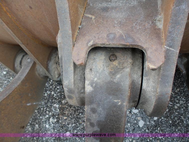 image for item L5587 1998 Kawasaki 85Z IV wheel loader