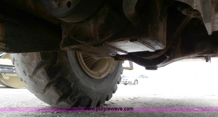 image for item L5587 1998 Kawasaki 85Z IV wheel loader