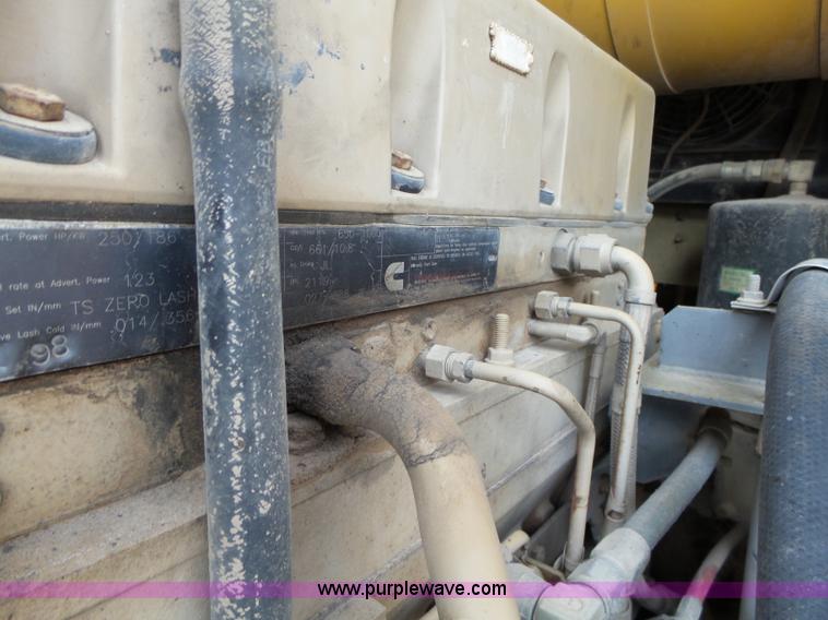 image for item L5587 1998 Kawasaki 85Z IV wheel loader