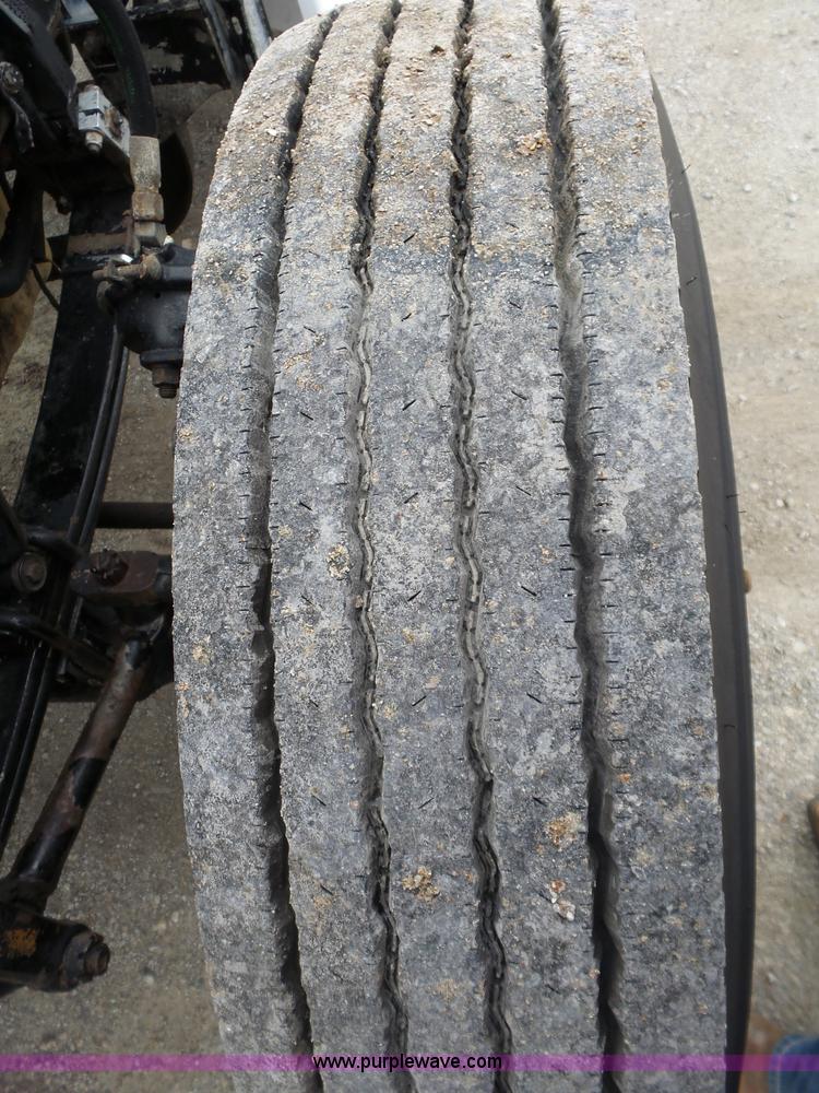 image for item L6273 1997 Peterbilt 379 semi truck