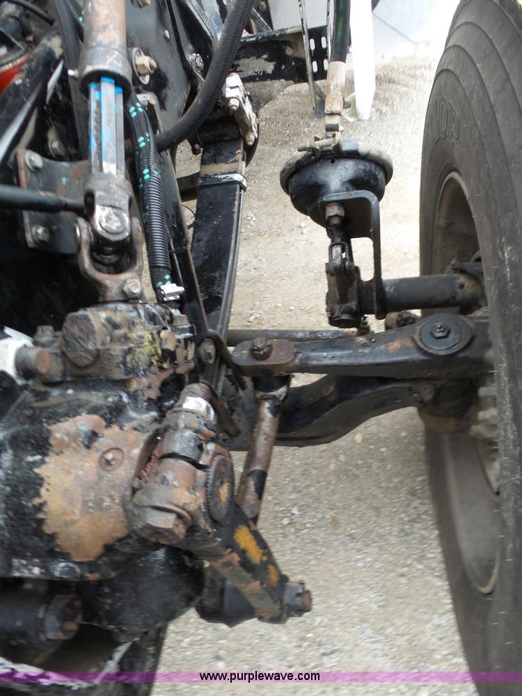 image for item L6273 1997 Peterbilt 379 semi truck