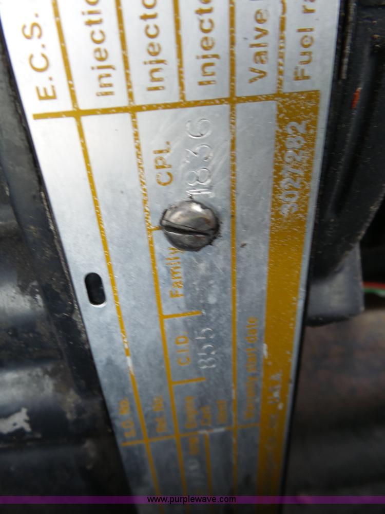 image for item L6273 1997 Peterbilt 379 semi truck