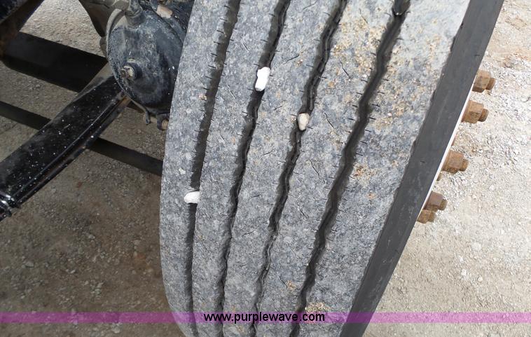 image for item L6273 1997 Peterbilt 379 semi truck