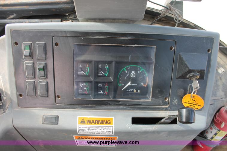 image for item L6832 1997 Case 580L backhoe