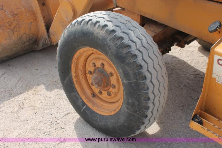 image for item L6832 1997 Case 580L backhoe