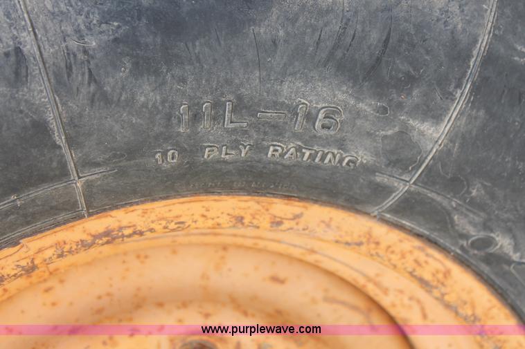 image for item L6832 1997 Case 580L backhoe