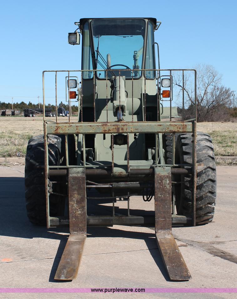 image for item L6839 1991 John Deere 544E wheel loader