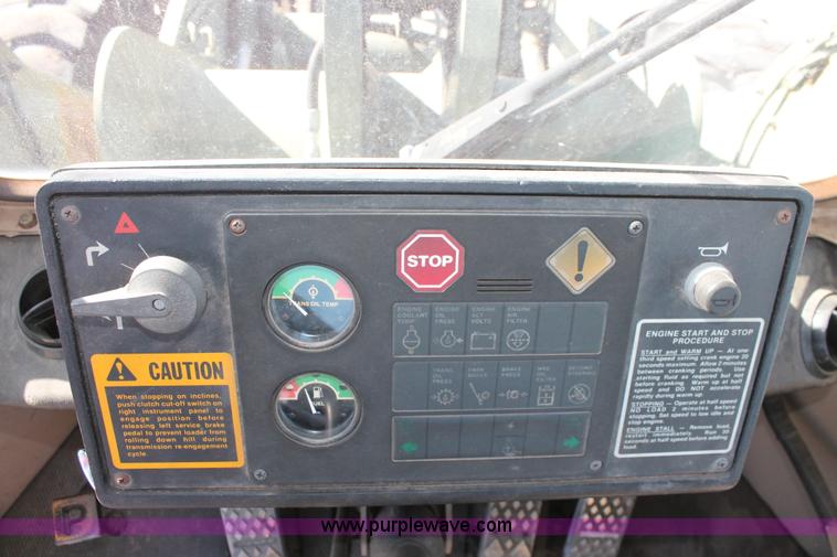 image for item L6839 1991 John Deere 544E wheel loader