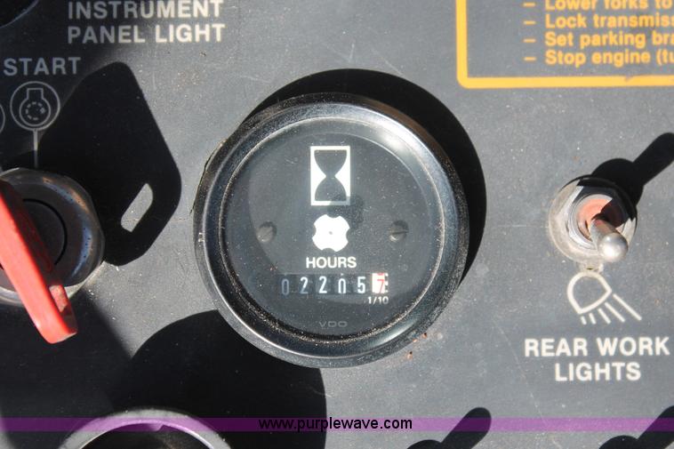 image for item L6839 1991 John Deere 544E wheel loader