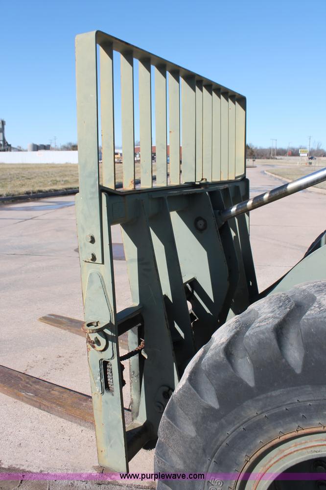 image for item L6839 1991 John Deere 544E wheel loader