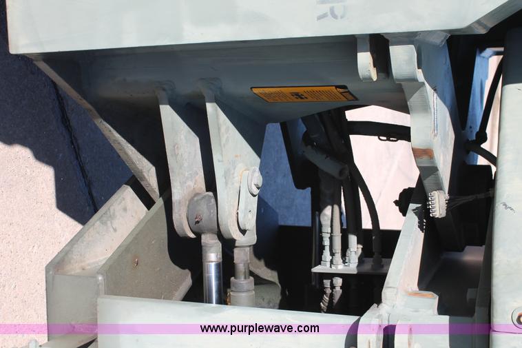 image for item L6839 1991 John Deere 544E wheel loader