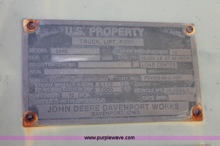 image for item L6839 1991 John Deere 544E wheel loader