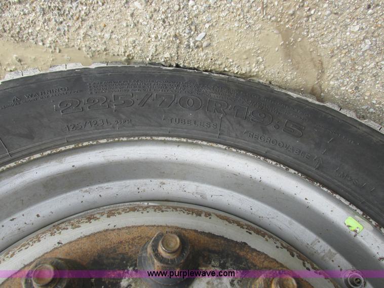 image for item L7118 2009 Dodge Ram 5500 bucket truck